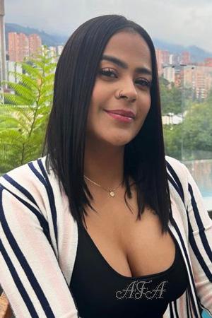 224717 - Luisa Age: 38 - Colombia