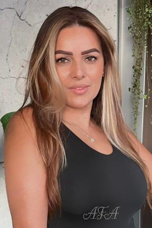 224718 - Samara Age: 47 - Colombia