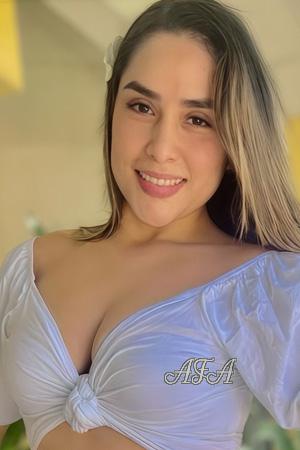 225101 - Holly Age: 35 - Colombia